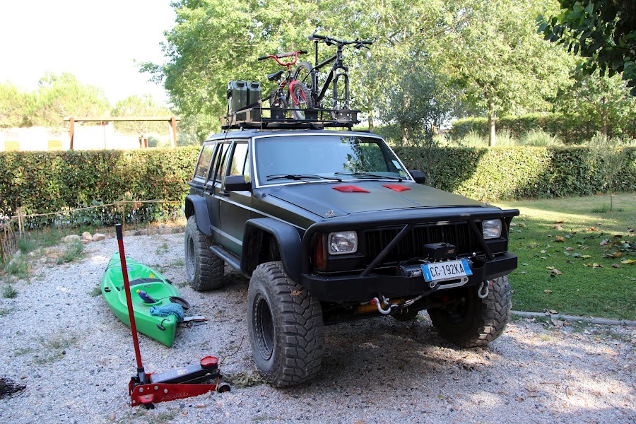 91 Matte Black Jeep XJ - lifted - geared - front locked ...
