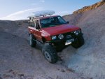 0303_4wd_02_z+rooftop_tent+front_view.jpg