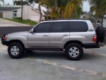 land cruiser.jpg
