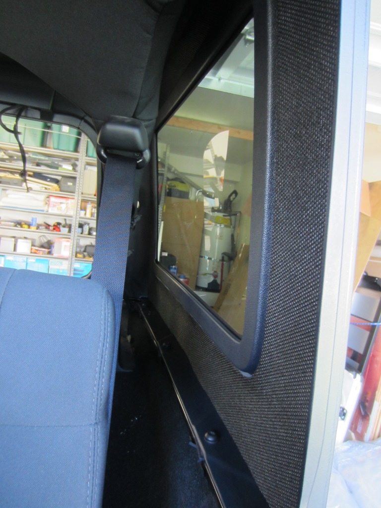 2012 JKU HARDTOP 9.JPG