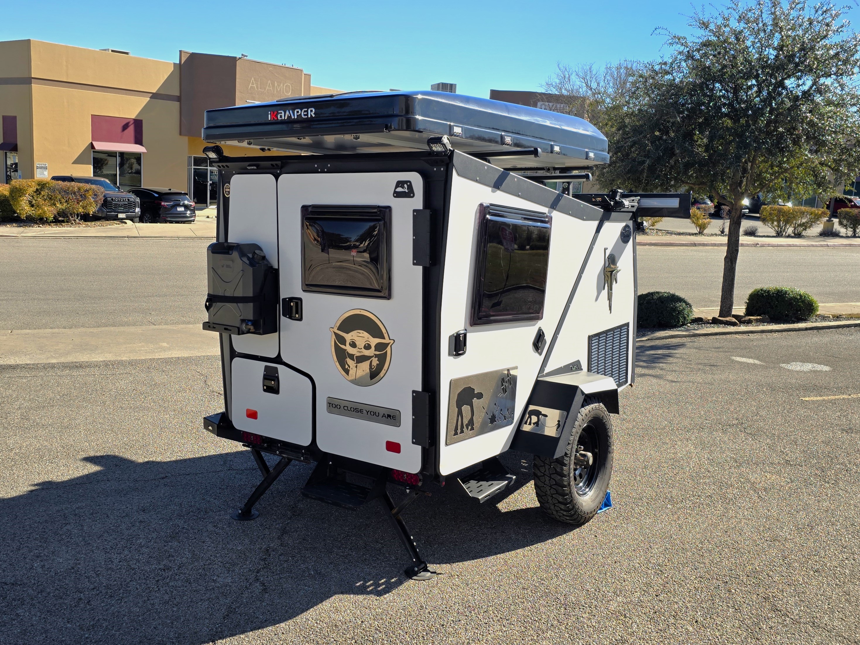 2020 taxa tigermoth sleepinside trailer forsale near sanantonio texas hawkesoutdoors 210251288...jpg