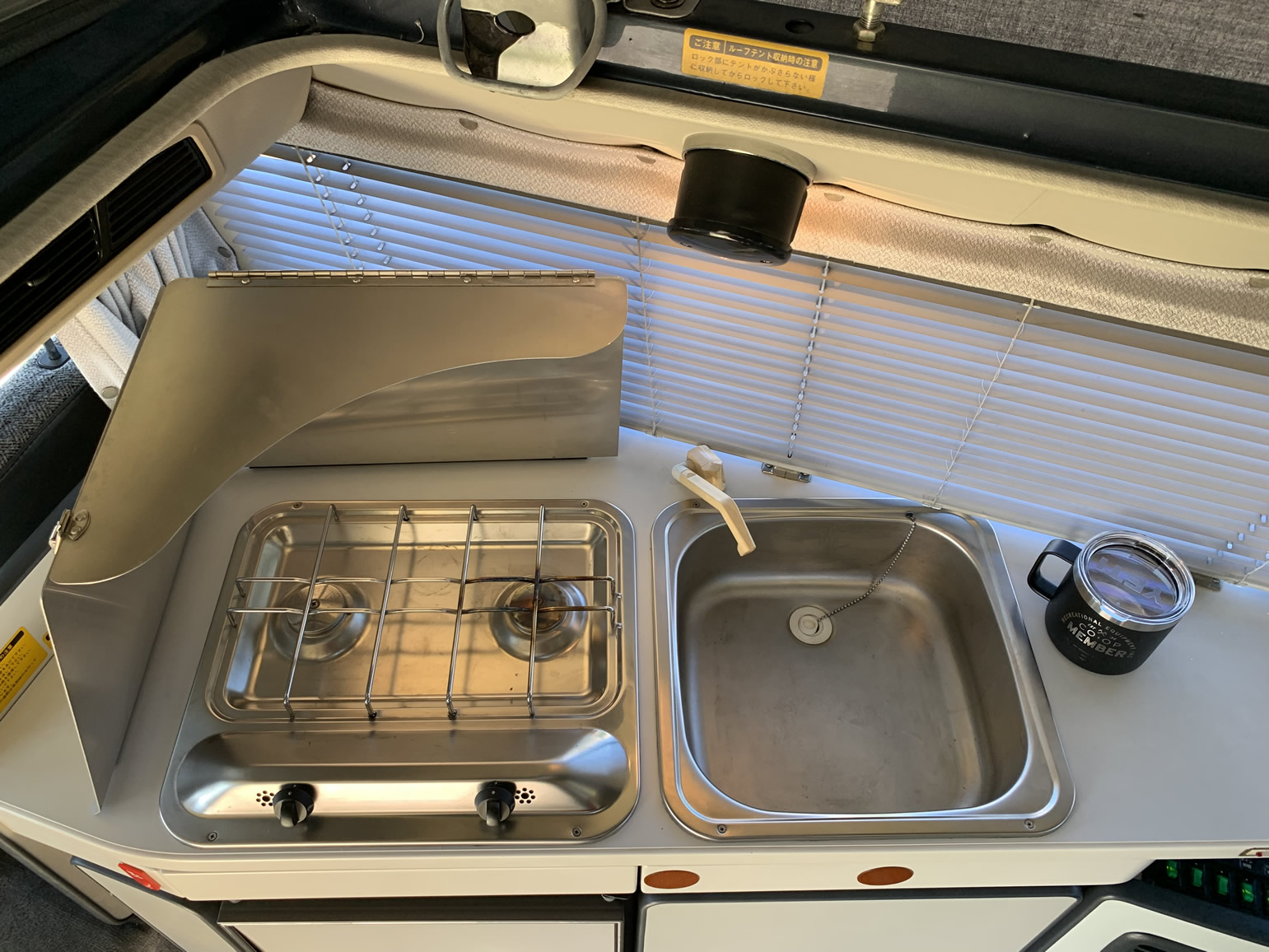 26-final-kitchen-sink-stove-from-top.JPG