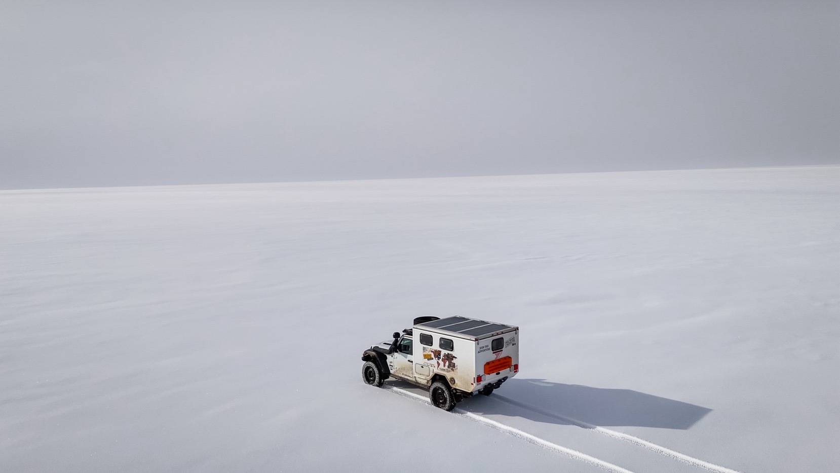 jeep-camper-glacier.jpg