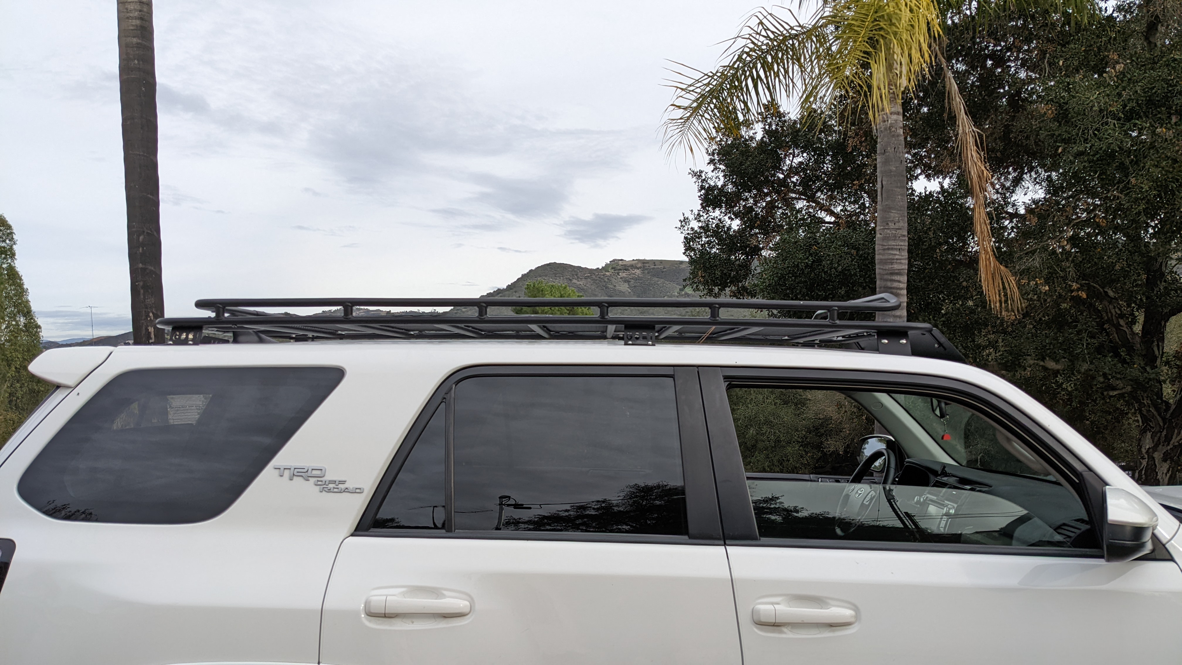 SOLD Toyota 4Runner 5th Gen Gobi Stealth Rack Accessories