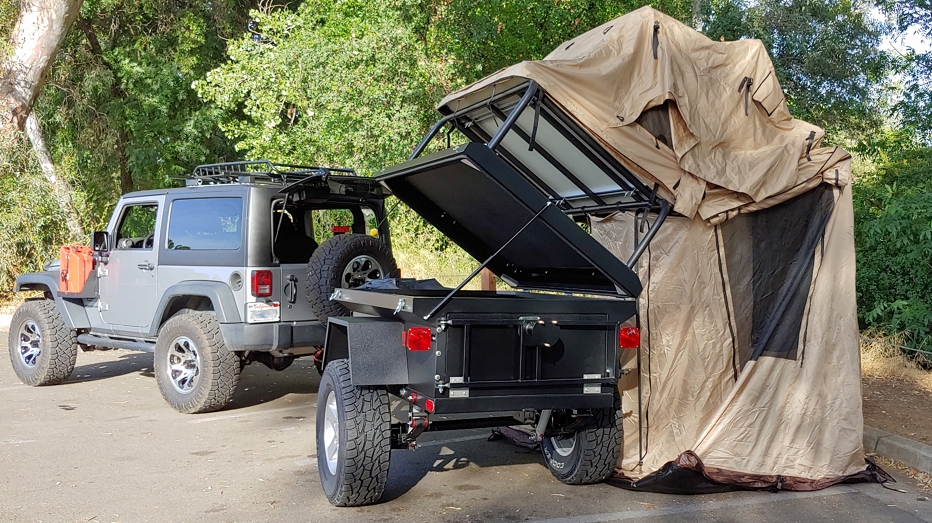 rear with tent up_and annex deployed_trailer open_1LR.jpg