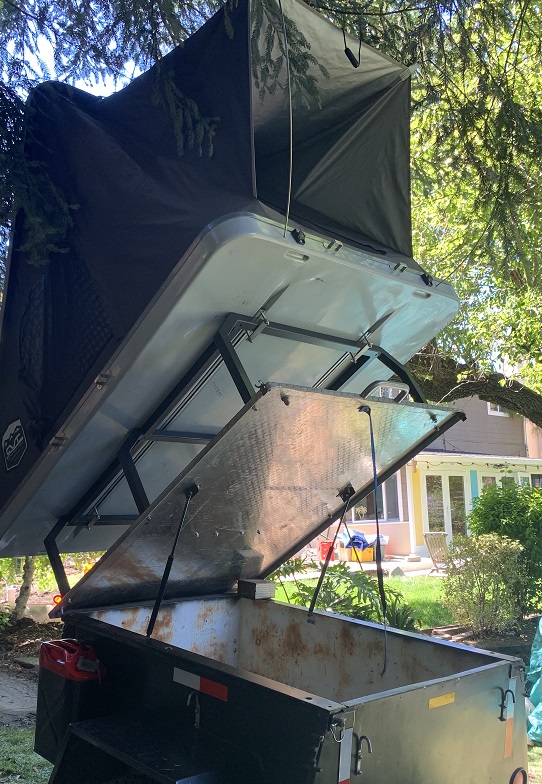 rtt up lid up other side.jpg