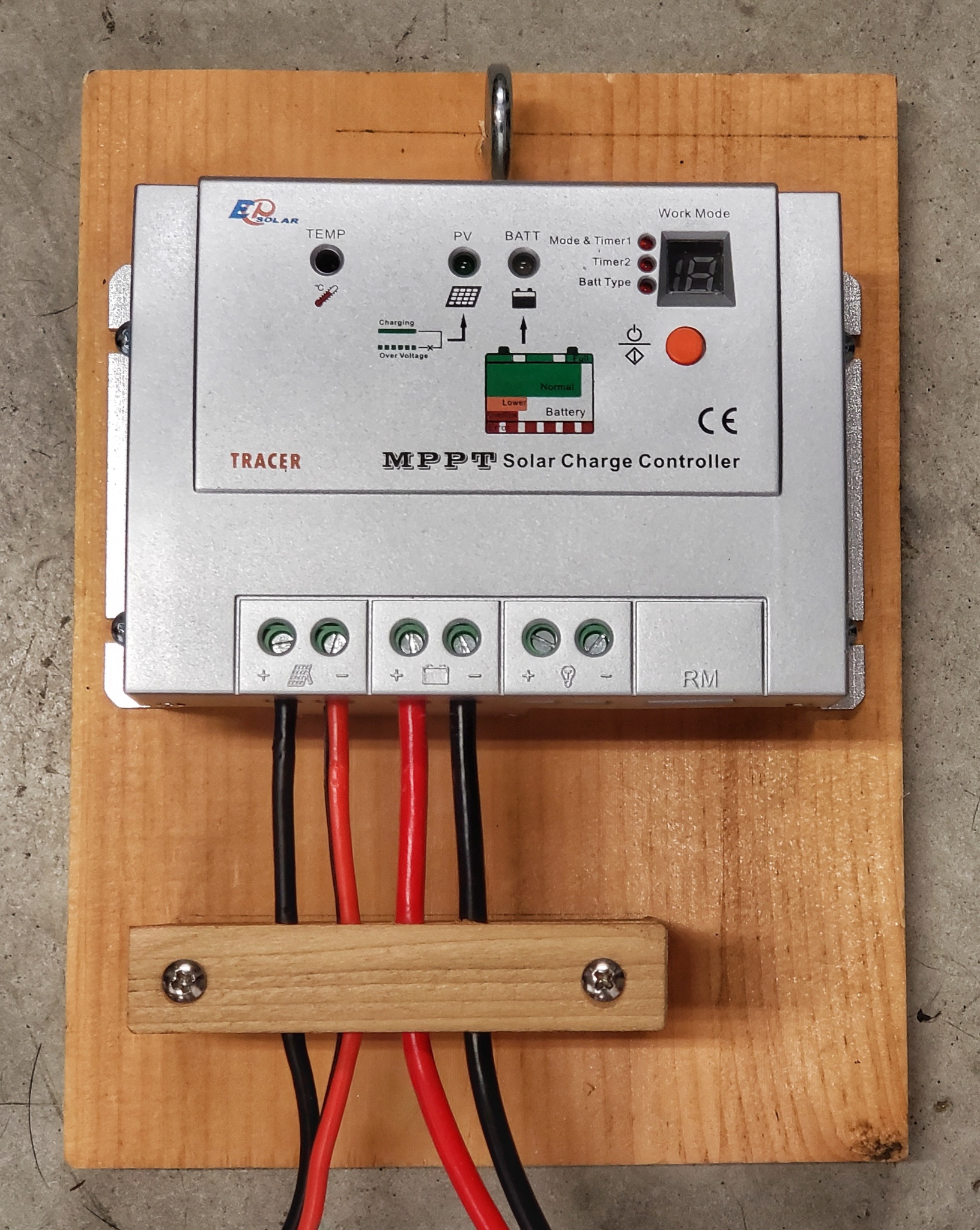 Tracer_Solar_Charge_Controller1.jpeg