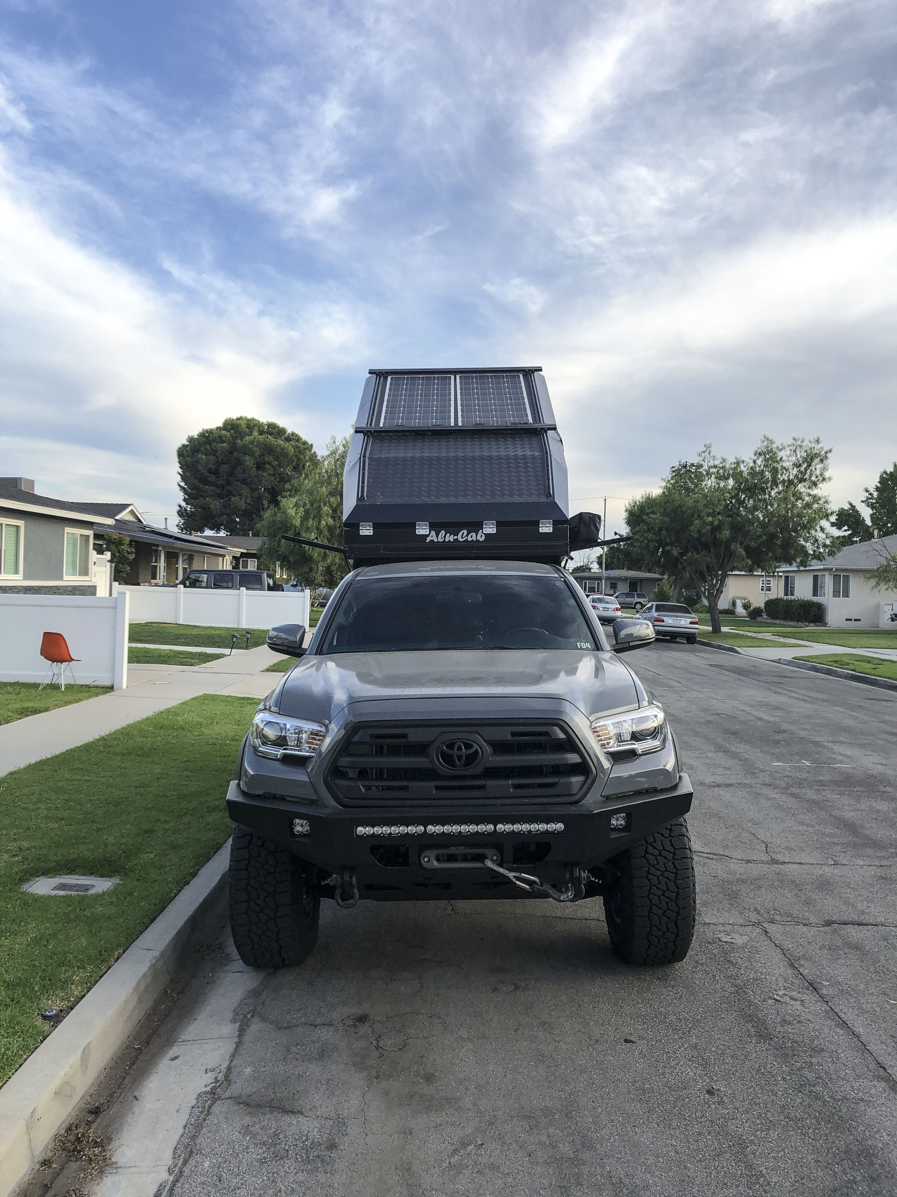 TRUCK-CANOPY - 04.jpg TRUCK-CANOPY - 04.jpg