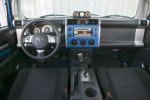 2007-toyota-fj-cruiser-interior-1-lg.jpg