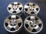 '10 Tundra rims 003small.jpg