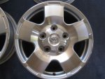 '10 Tundra rims 004small.jpg