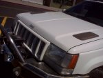 hood vents.JPG