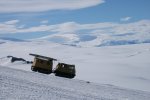 Hagglund_BV-206_in_Antarctica.jpg