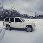 jeepsnow1.jpg