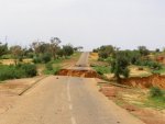 Washed_out_bridge_Burkina_Faso_road_to_Tera_Niger.jpg
