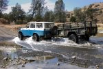 FJ55-Trailer_water crossing.jpg