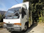 Isuzu Elf.jpg