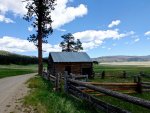 Valles Cabin.jpg