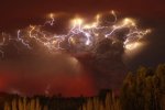 W500px_0707-Lightning-flashes-around-the-ash-plume-of-the-Puyehue-Cordon-Caull--volcano-chain-po.jpg