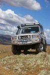 arb-70-series-bullbar_med.jpg