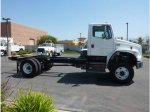 2000 freightliner fl80 4x4 01.jpg