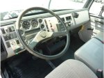 2000 freightliner fl80 4x4 06.jpg