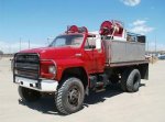 1984 FORD F700 4x4 04.jpg