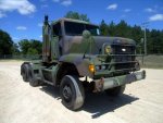 1992 Freightliner M916A1 6x6 01.jpg