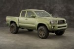 toyota-tacoma-v8-incross-concept-at-sema-2008.jpg