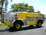 1997 E-One Titan ARFF 4x4 05.jpg