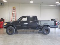 Trimming blends in.jpg