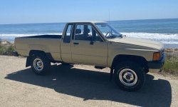 hilux w new whhels.jpeg