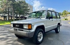 1989_Isuzu_Trooper copy.jpg