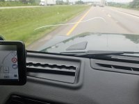WindshieldCrack.jpg