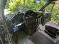 FS-1993 Ford E150 Campervan - 10 of 28.jpeg