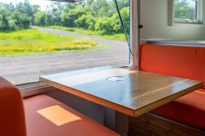 096 - interior_2022 International Expedition Vehicle.jpg