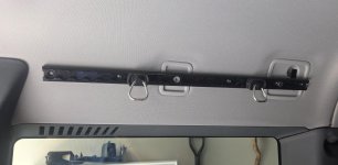 L-TrackInstalled1.jpg L-TrackInstalled1.jpg