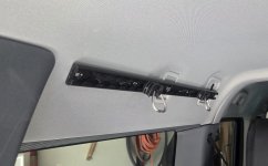 L-TrackInstalled2.jpg L-TrackInstalled2.jpg