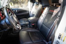 jeep-camper-front-seats.jpg
