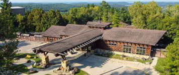 House_on_the_Rock_2.jpg