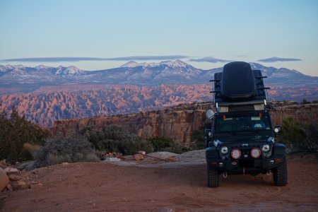 Jeep 05.jpeg Jeep 05.jpeg