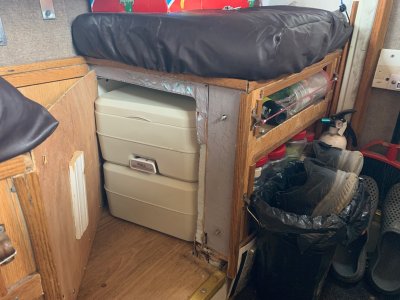 P. Potty under bench seat. .jpg