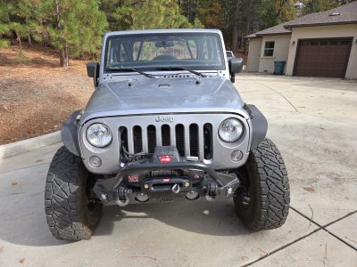 Bot Center.jpg Bot Center.jpg