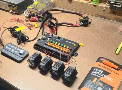 BenchTest.jpg BenchTest.jpg