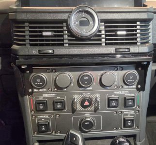 LTrackMounted2.jpg LTrackMounted2.jpg