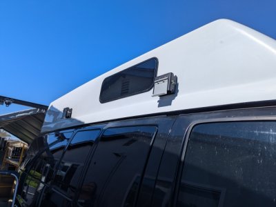 PXL_20260301_202615170.jpg PXL_20260301_202615170.jpg