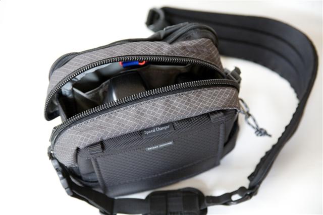 thinktank_speedchanger_pouch3.JPG