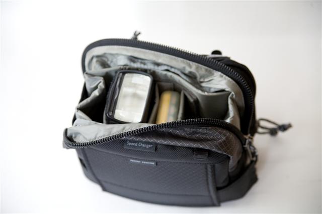 thinktank_speedchanger_pouch5.JPG